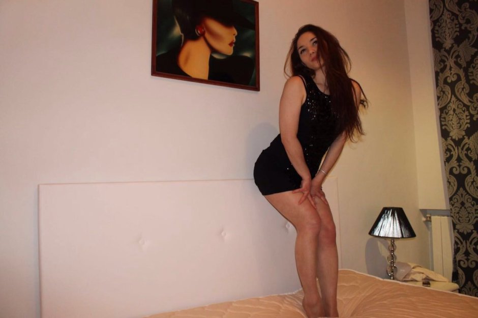 Completely black background