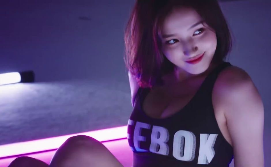Nancy from Momoland