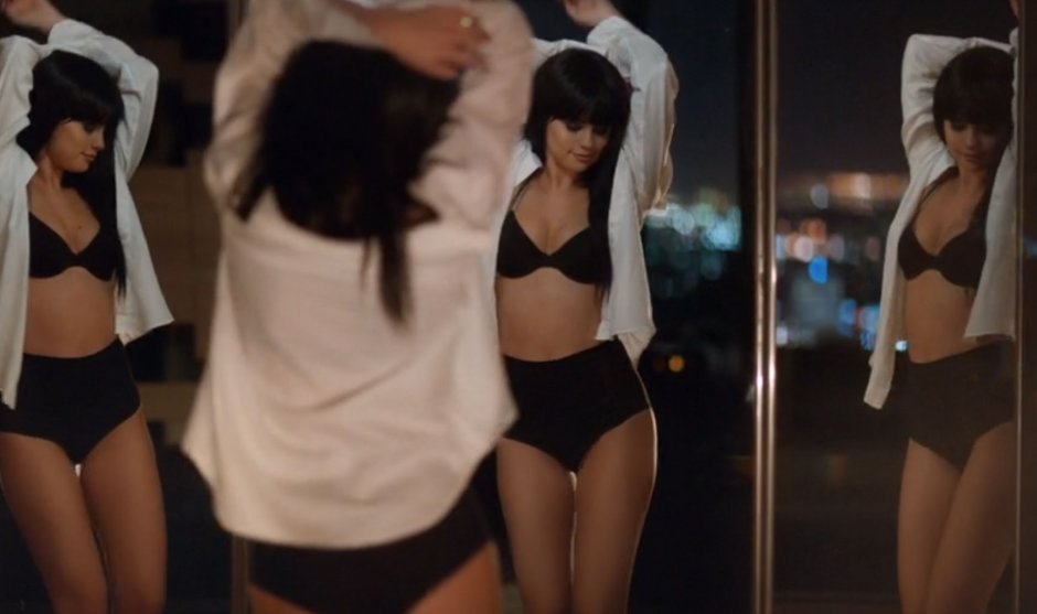 Selena Gomez beautiful photos nude