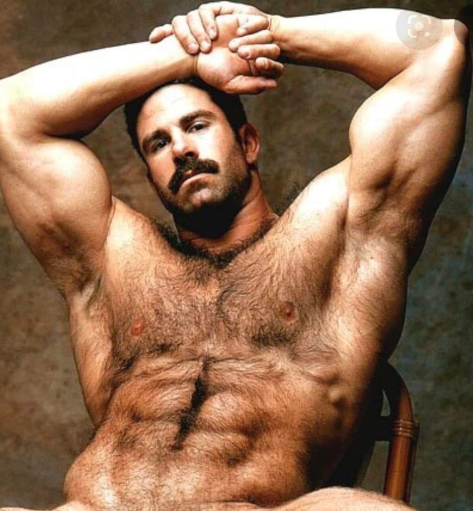 Pete Kuzak naked