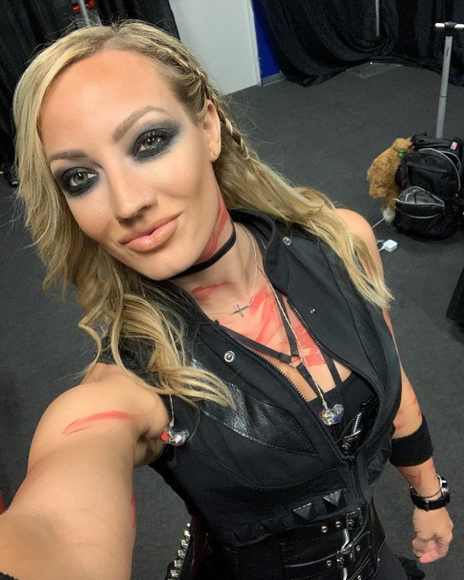 Nita Strauss in Youth
