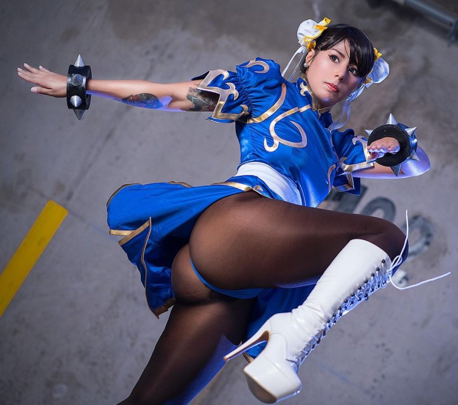 Momo yaoorosis cosplay