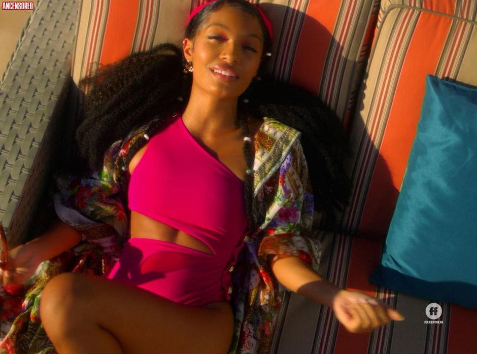 Yara Shahidi Hot