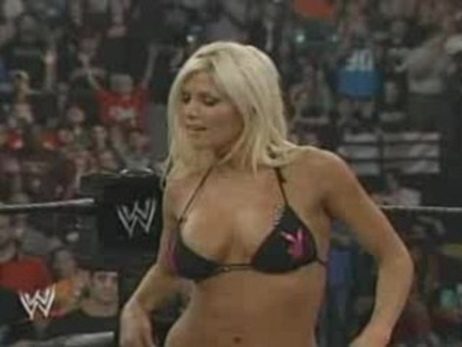 Новые гей порно видео Torrie Wilson от 