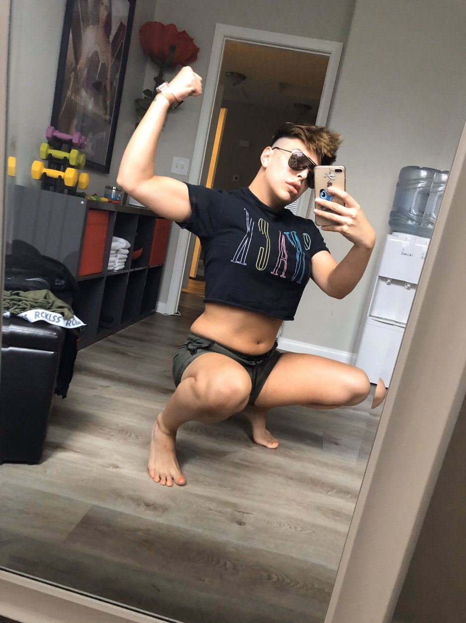 Eddison Rey Feet