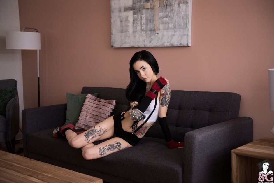Elisa rose fashion model naked