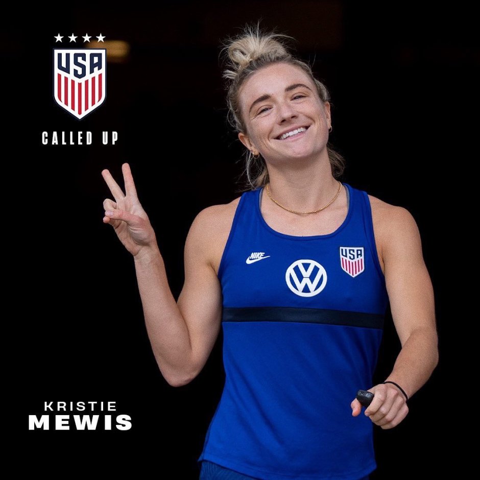 Kristie Mewis & Rachel Daly