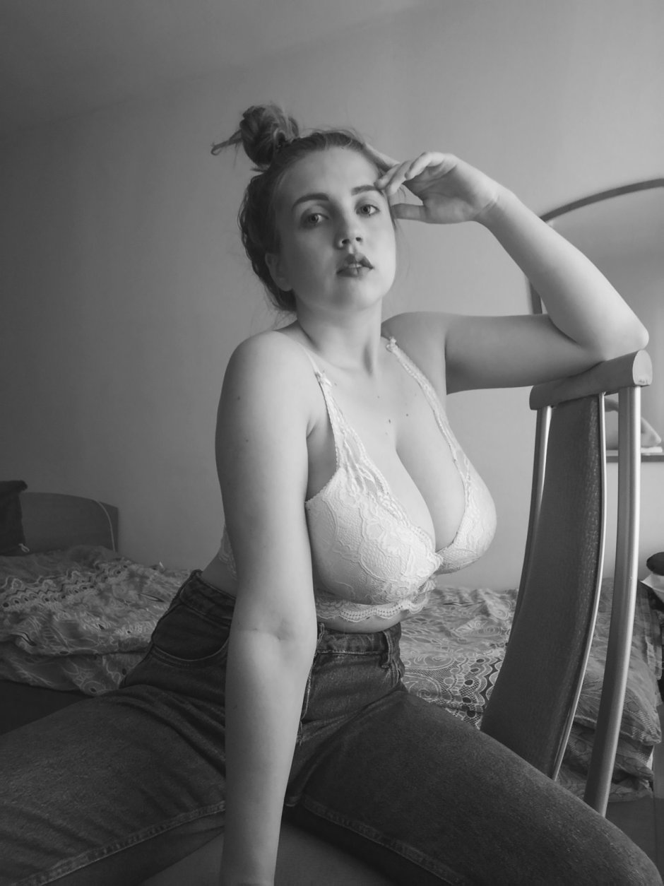 Core series Daria Alison