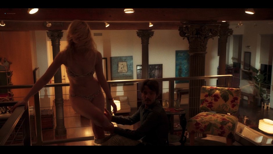 El Fanning series Great Naked