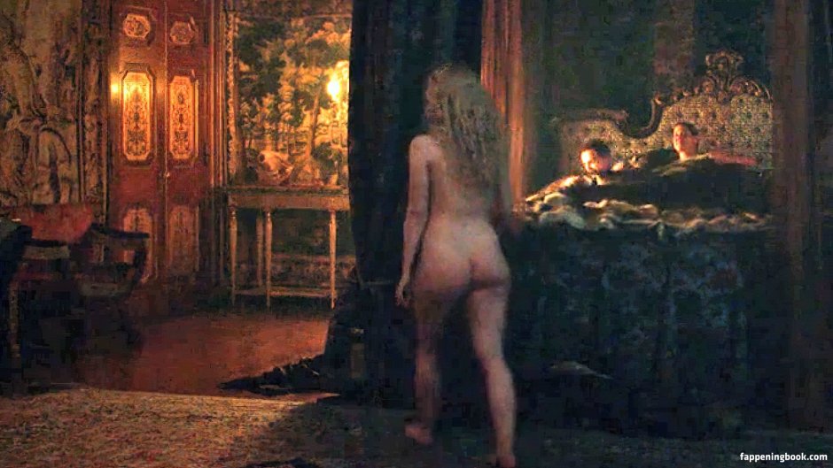 Fanning El TV series The Great Nude