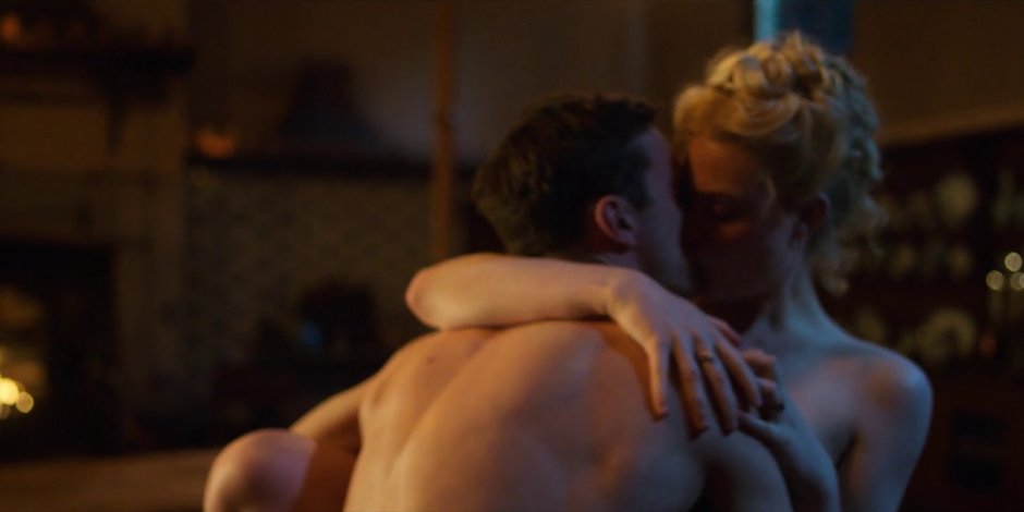 Elle fanning bed scenes