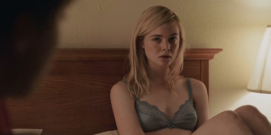 El Fanning Neon Demon Bed Scene