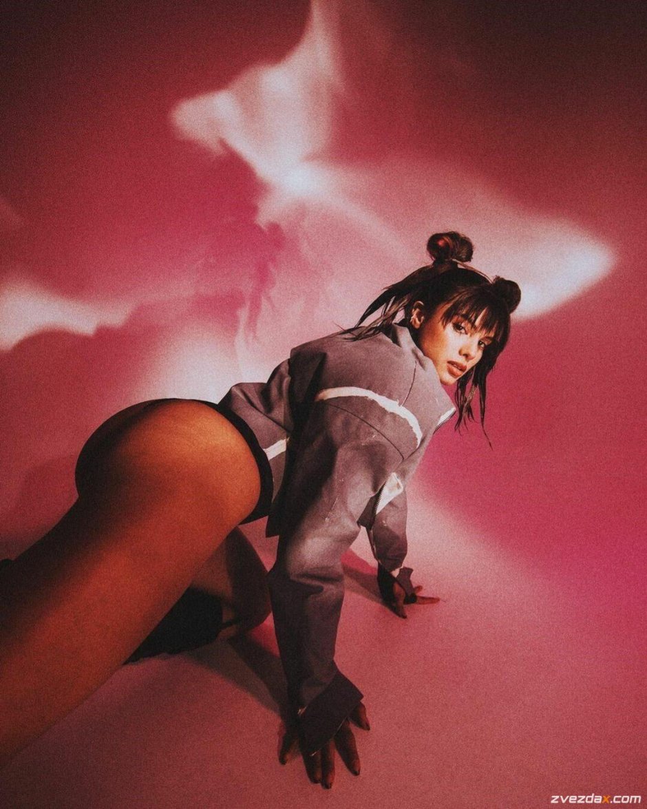 Michelle Andrada hot