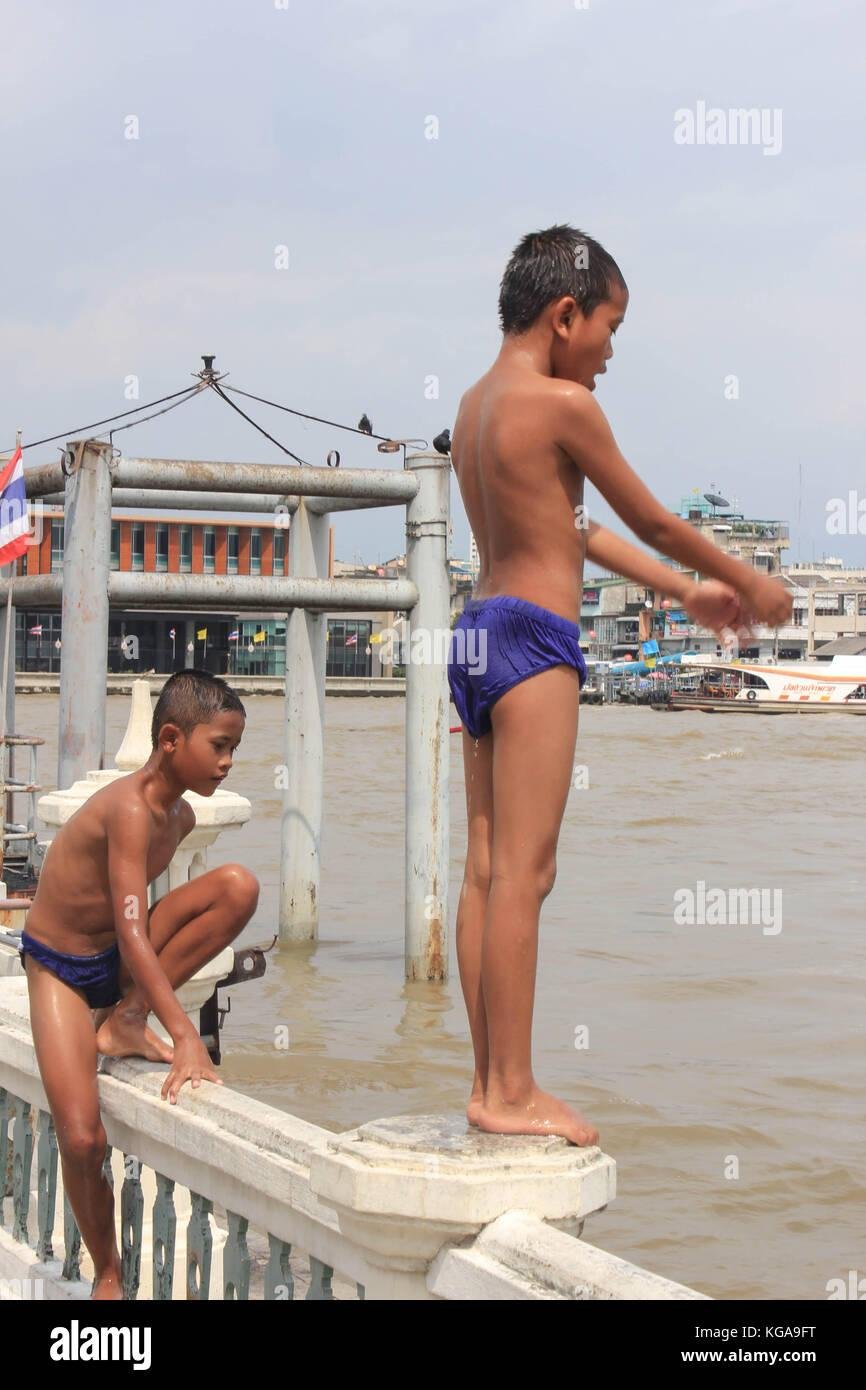 Bys in River Thailand