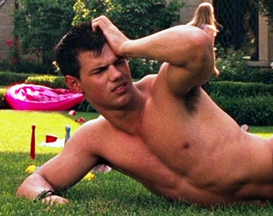 Naked Taylor Lotner Lautner