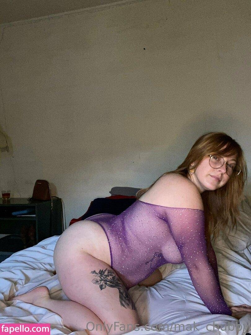 Trueamateurmodels poses posing naked