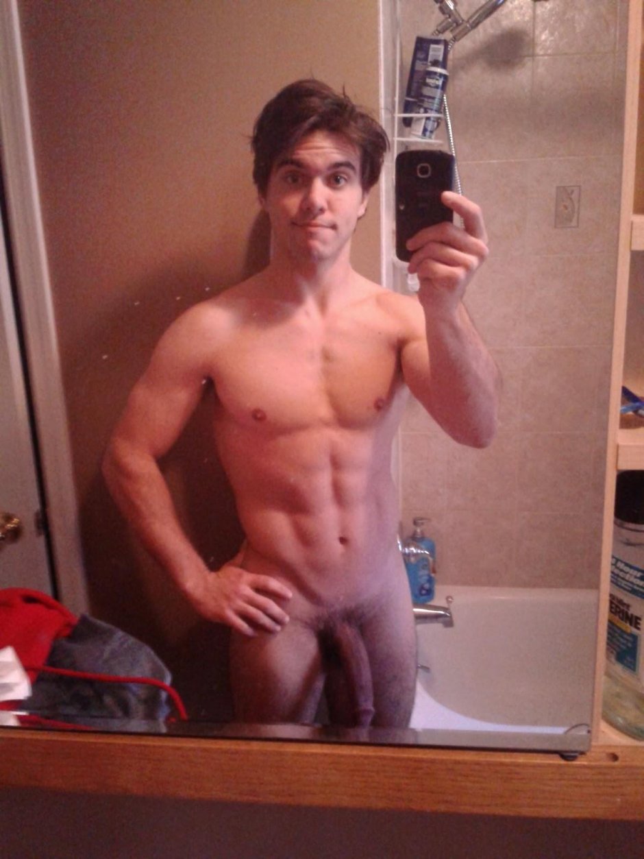 Naked Selfie men amateur