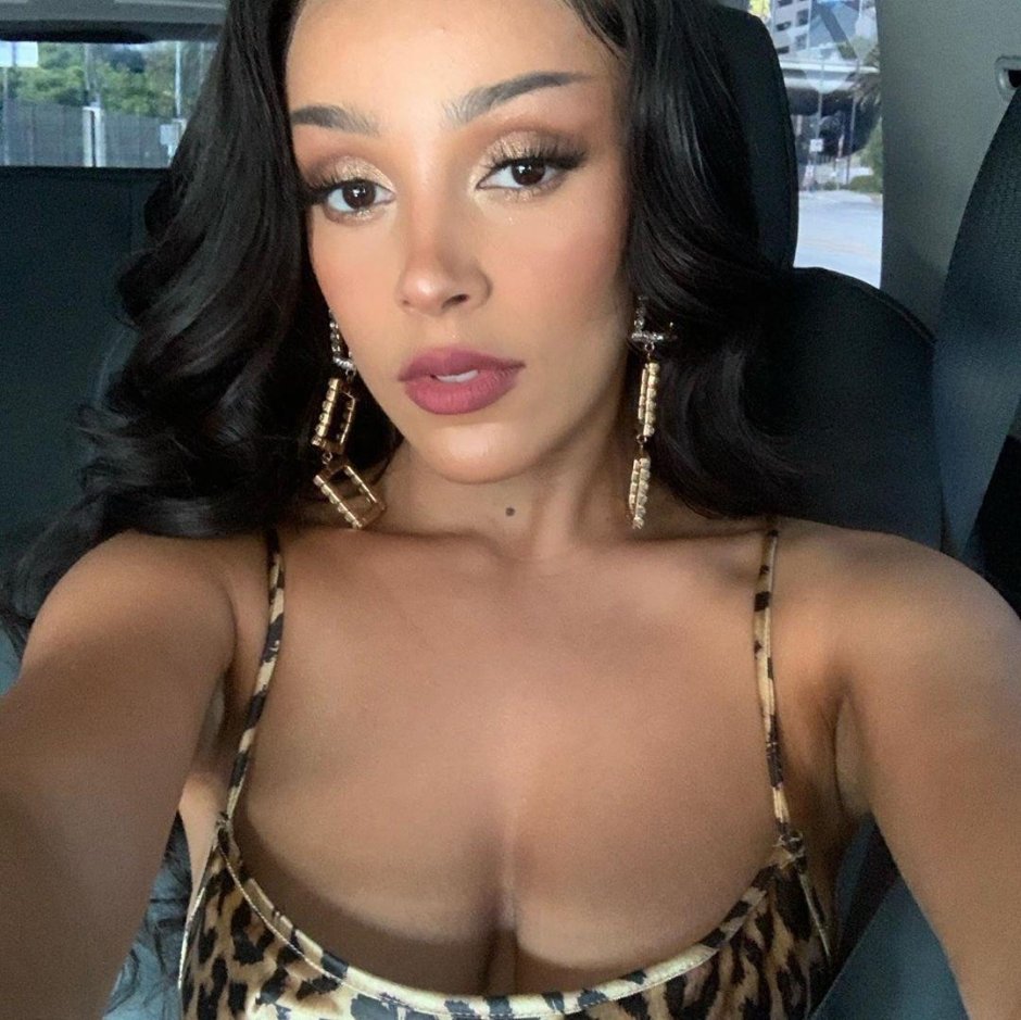 Doja Cat Selfie