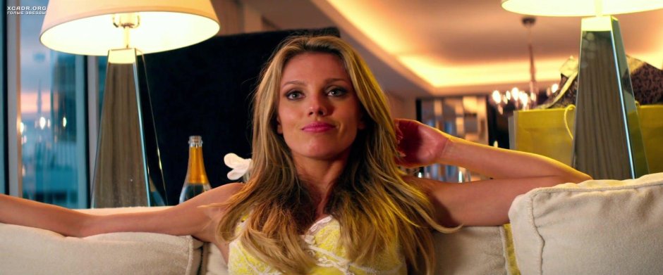 Bar fell with blood and then anabolics