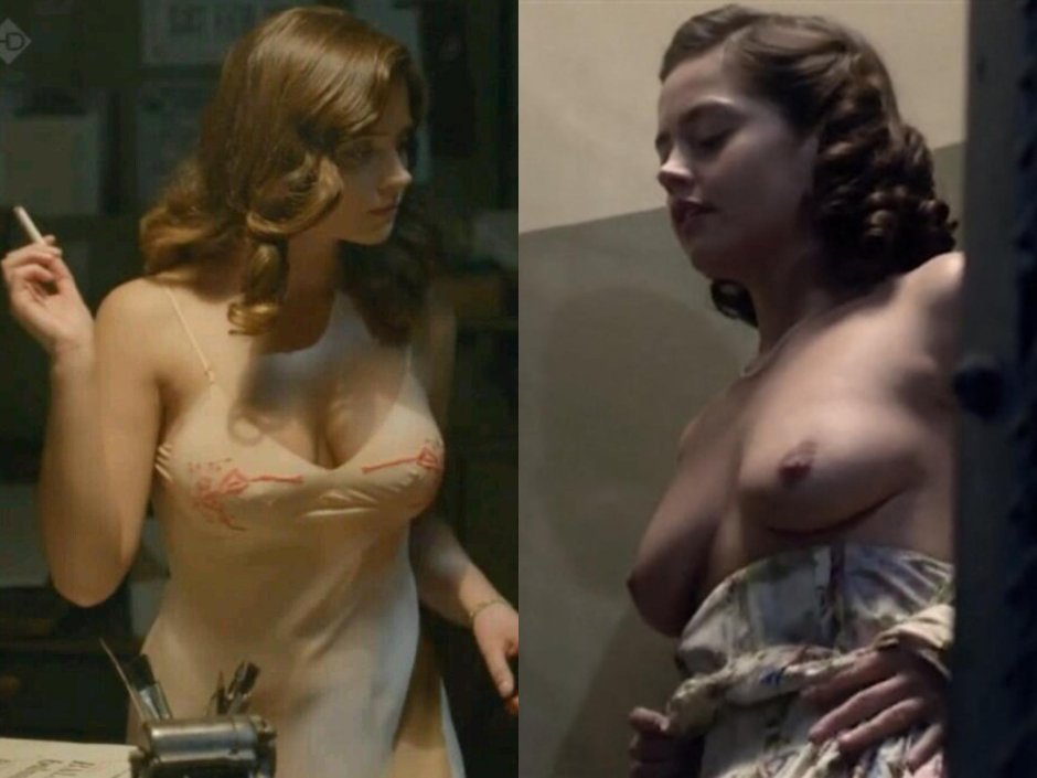 Actresses who exposed breasts