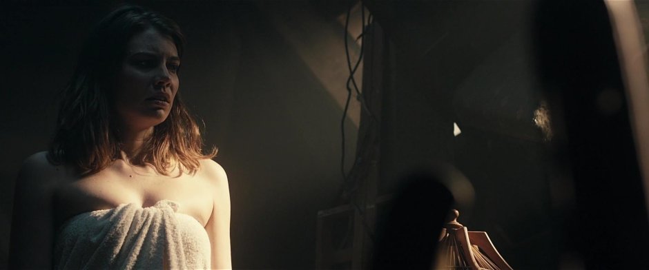 Walking dead Loren Cohen Naked