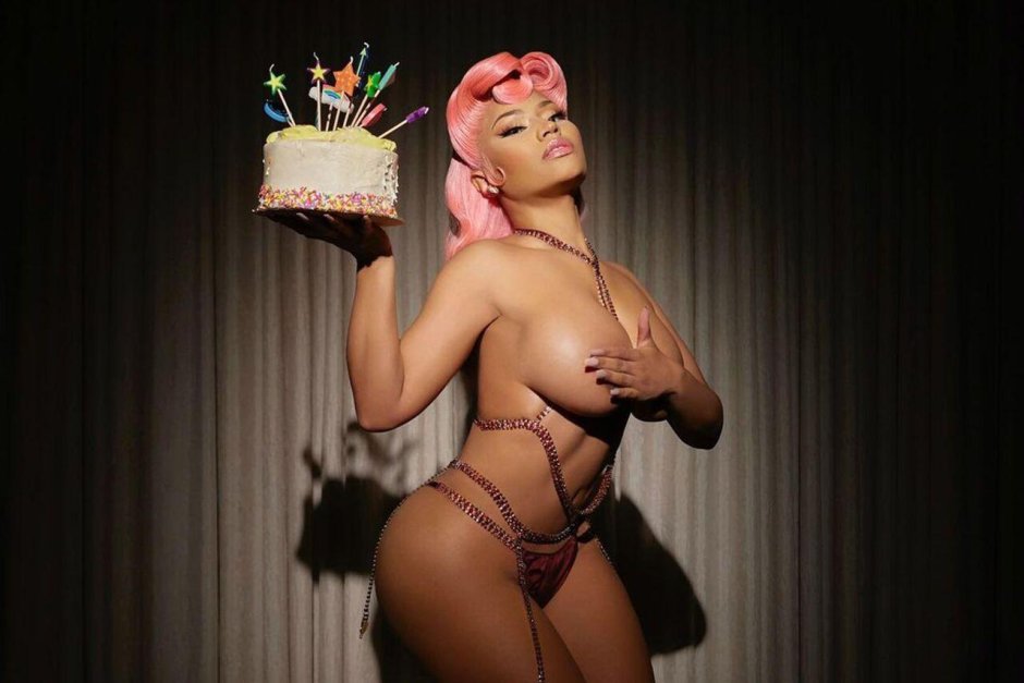 American rappers naked