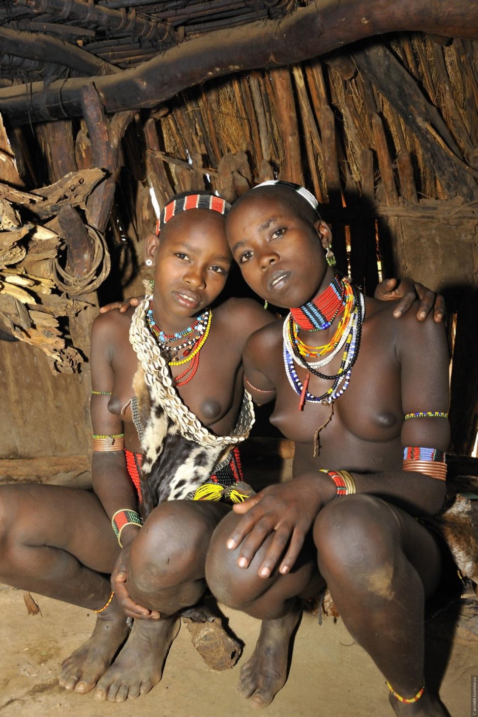 Naked African girls