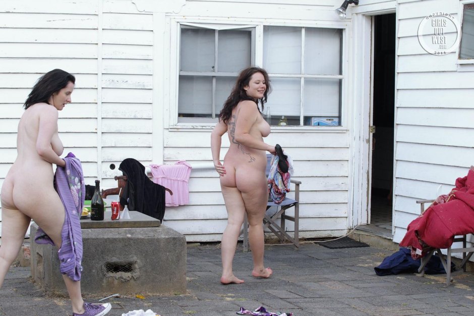 Girls Out West - Sweet Australian Nude