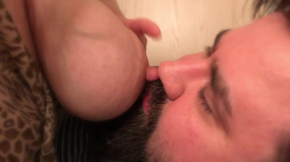 Mama Cabbage Breastfeeding