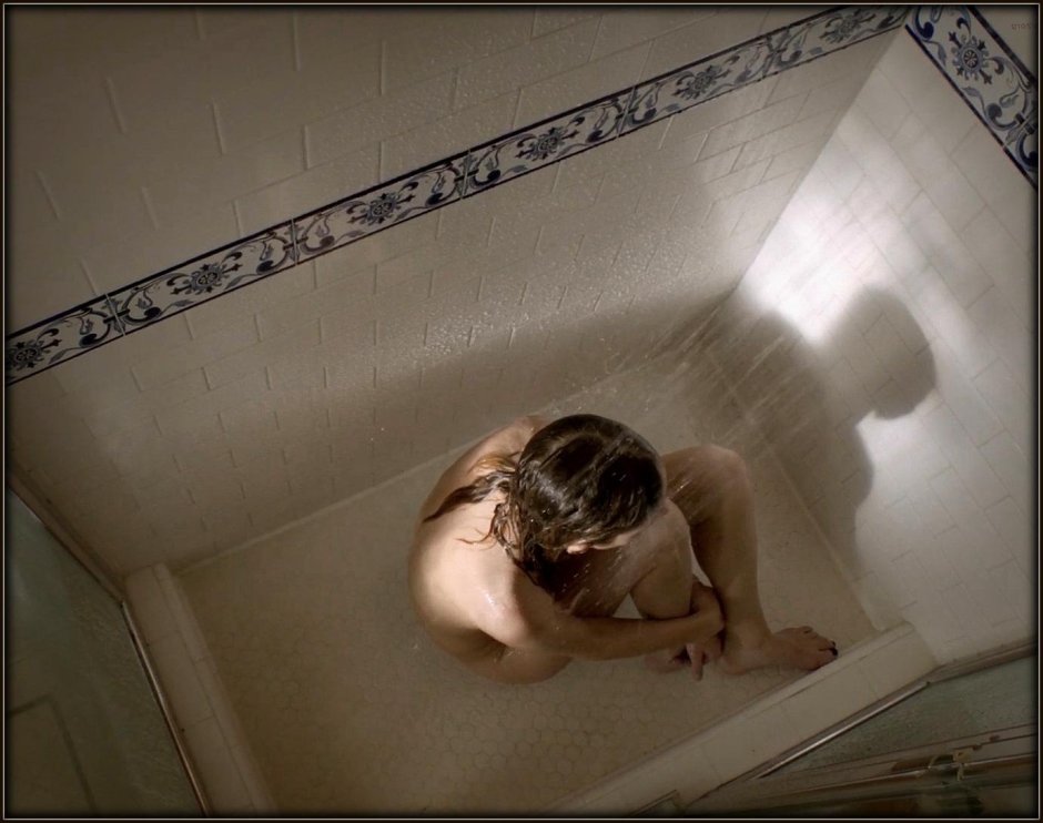 Britt Robertson Naked in films