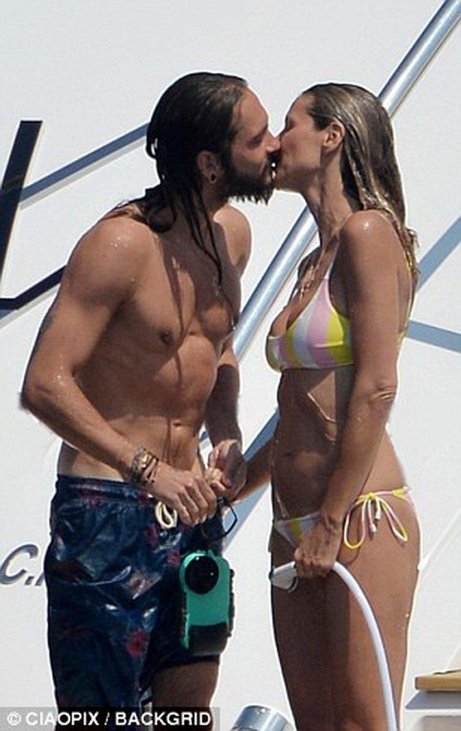 Heidi Klum and Tom Kaulitz on a yacht