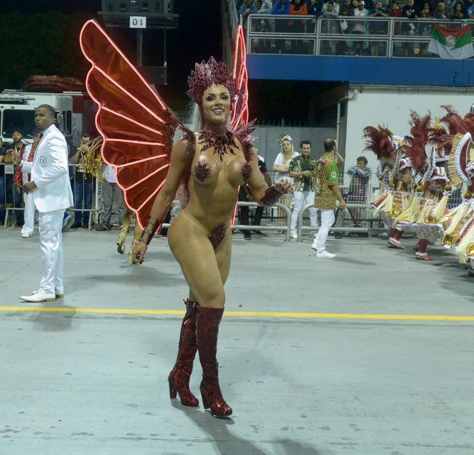 Viviana Castro Carnival