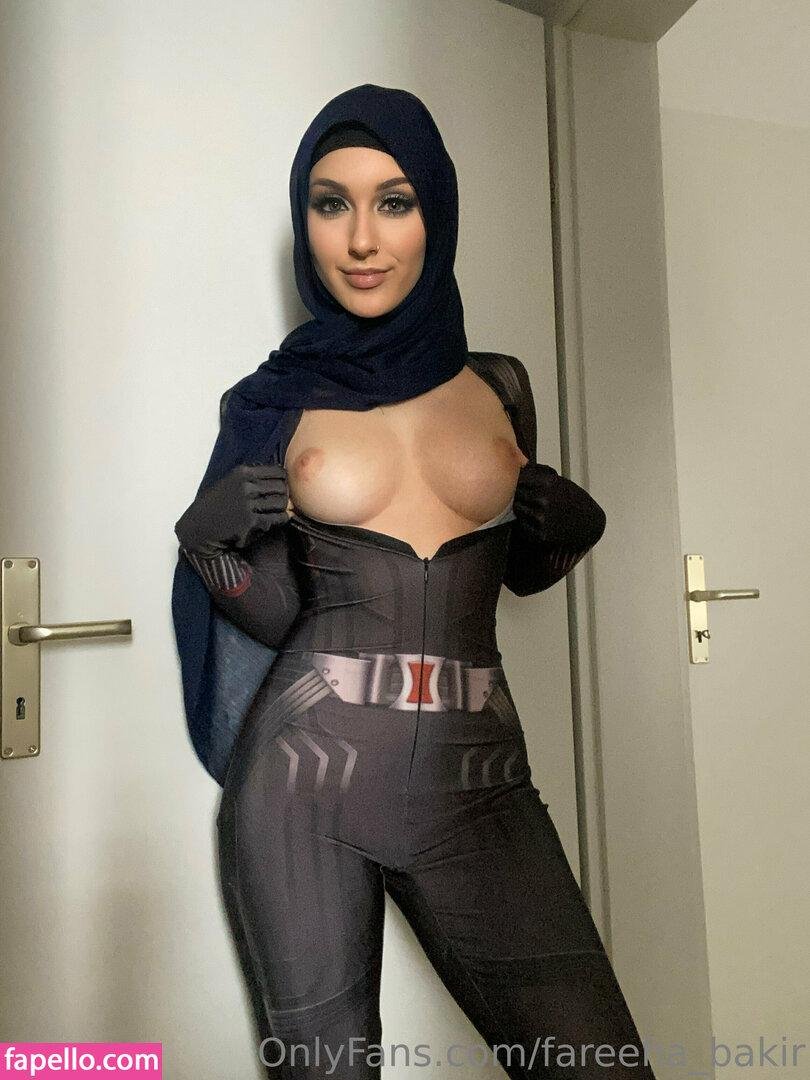 Huge tits in the burqa