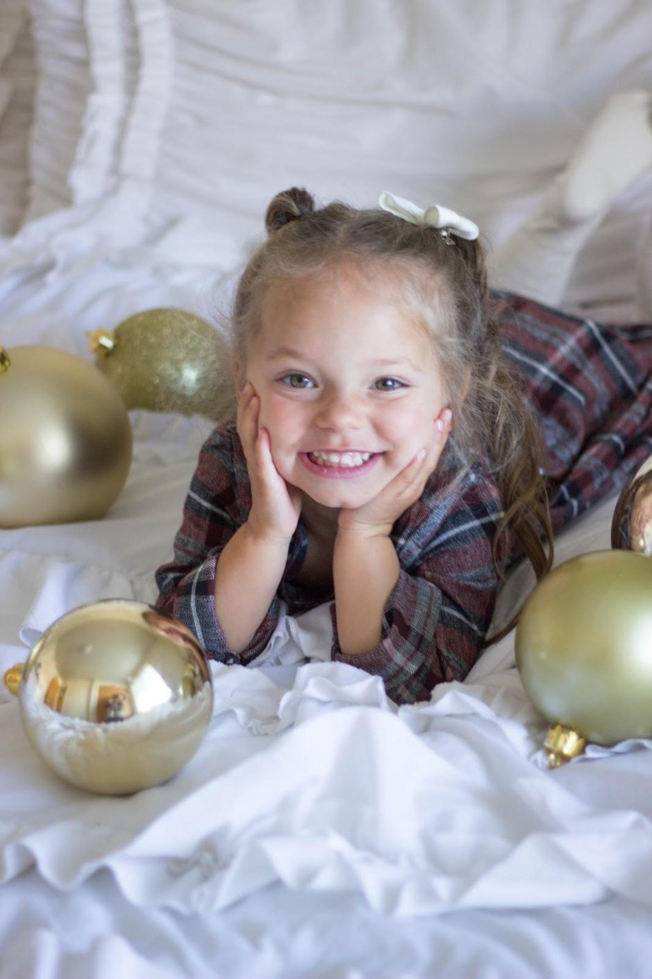 Dasha Maya Krei Hollidei