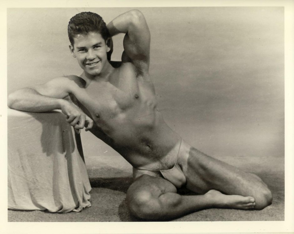 Beautiful Soviet guys naked