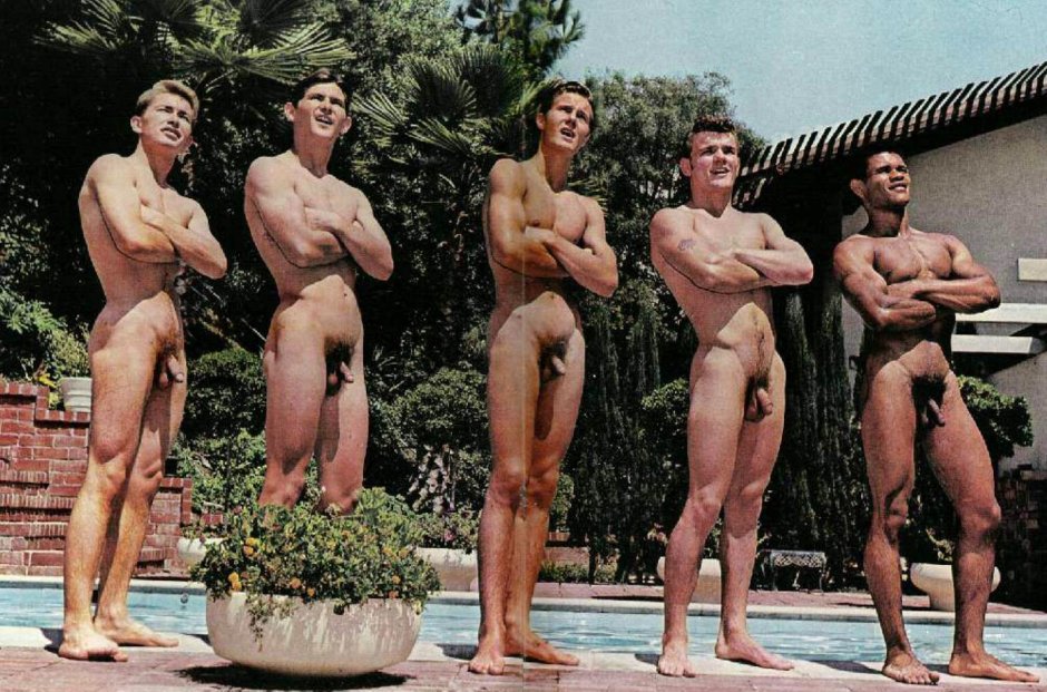Retro naked guys-packs