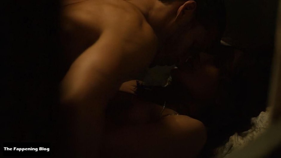 Frida Pinto Erotic scenes
