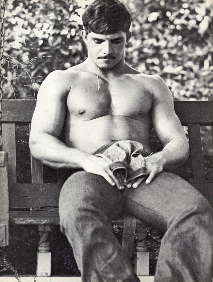 Azerbaijan Men Retro Naked