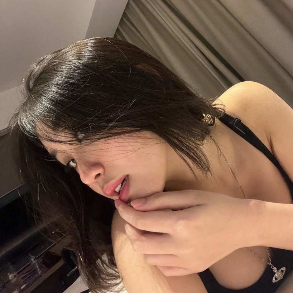 Anastasia khosasih naked boobs