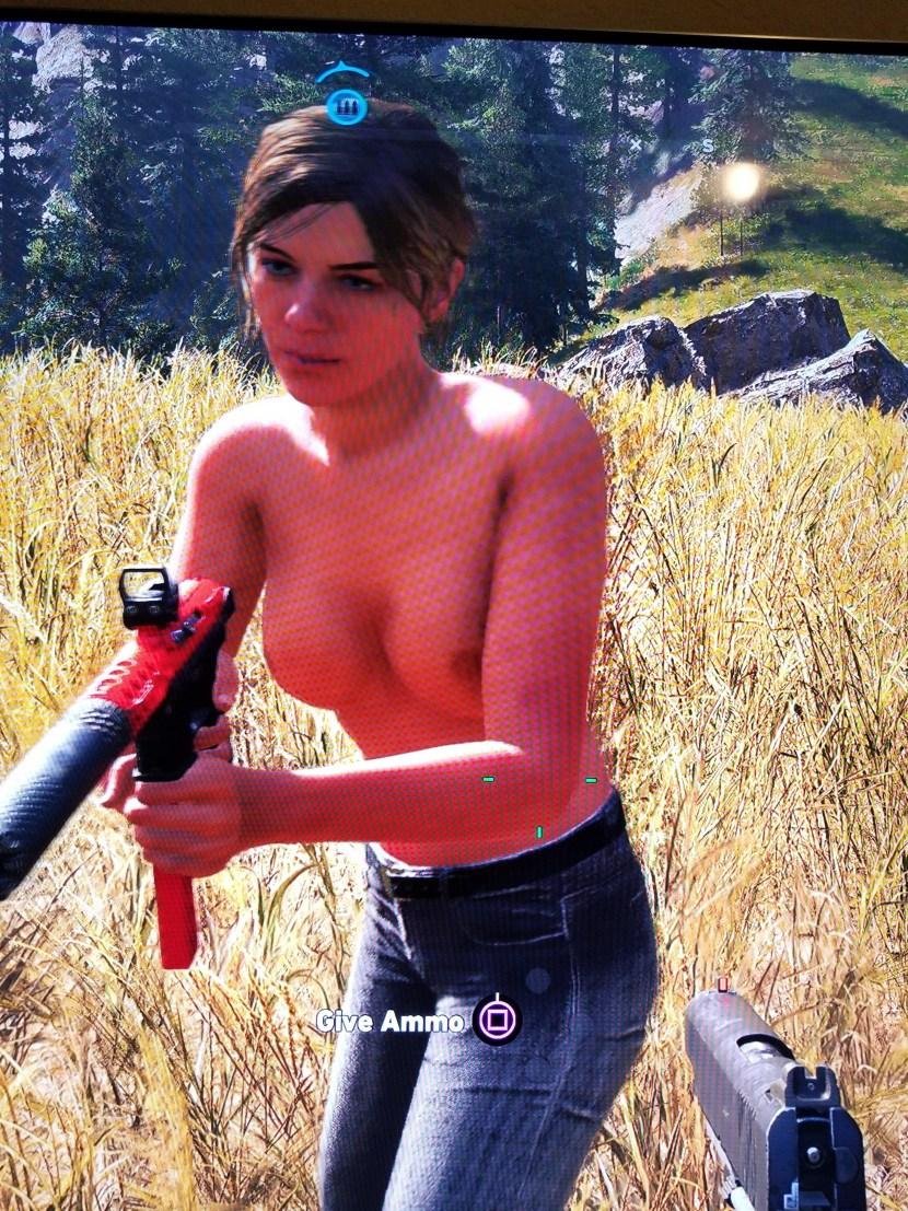 Farmires 5 naked Characters