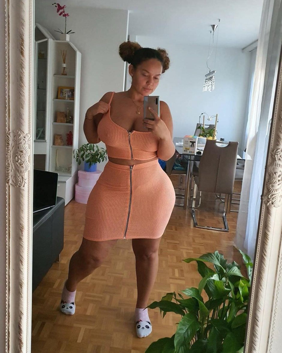 Pamela Alehandra 2020