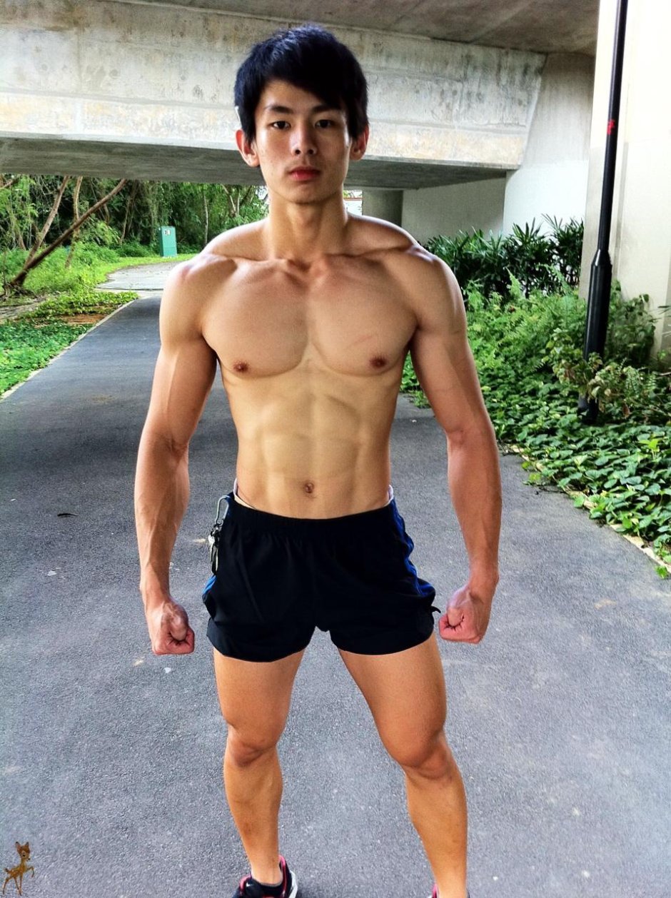 Muscle Chinese boys