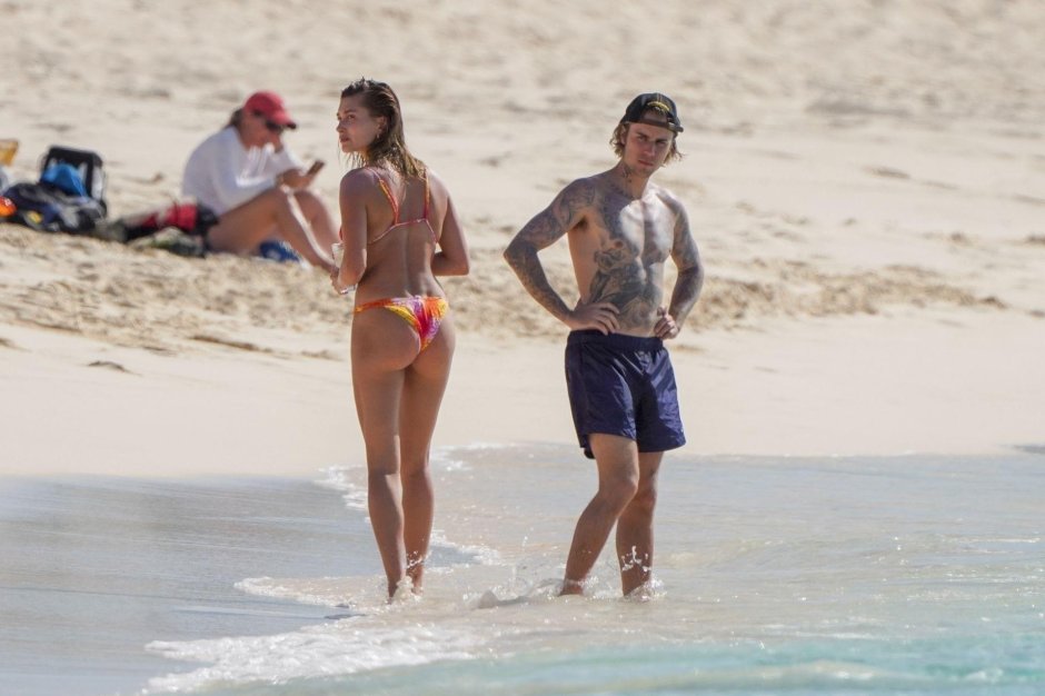 Haley Baldwin Pregnant 2022