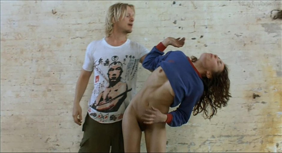 Numi Rapas Erotic scenes