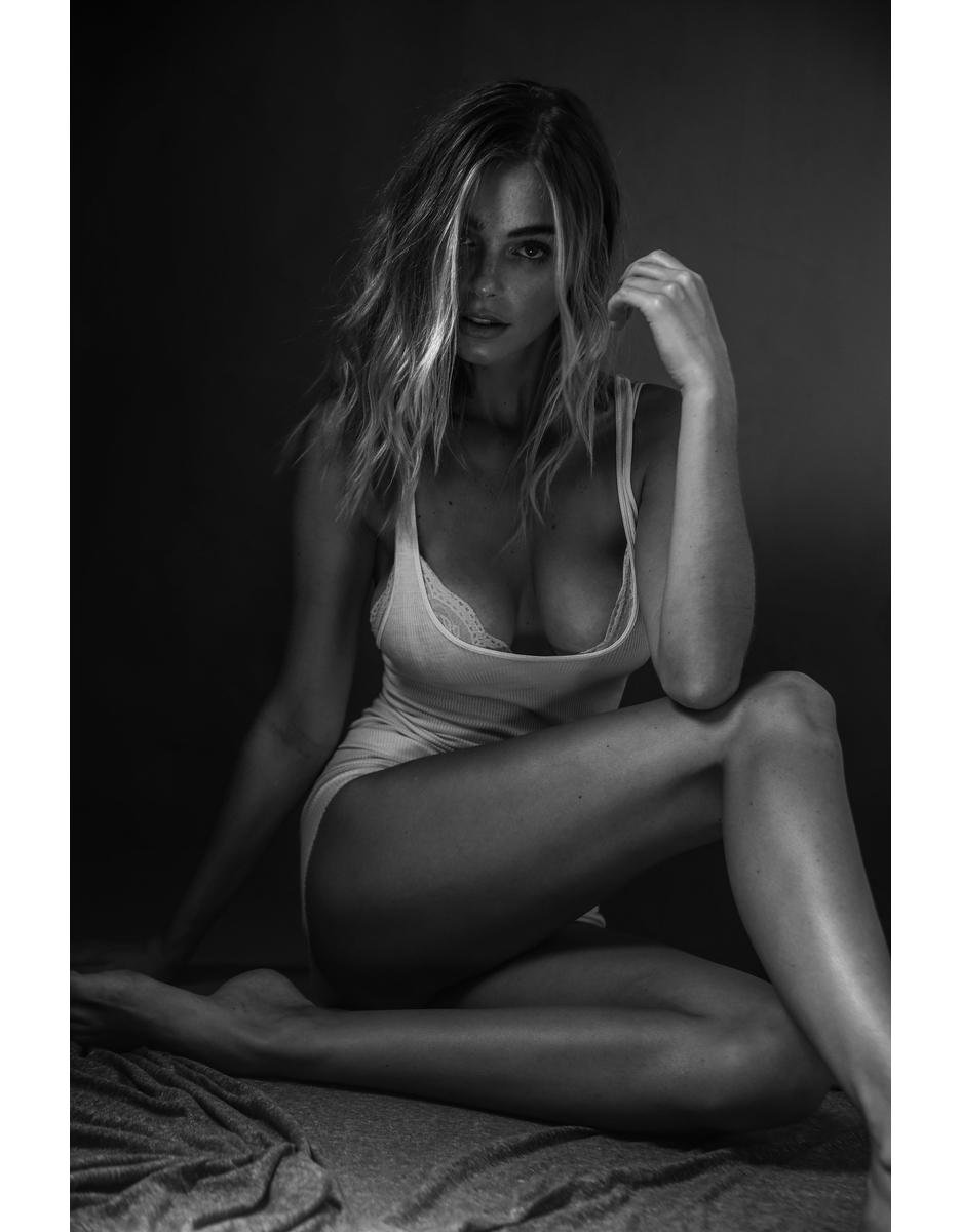 Elizabeth Turner Model Nude