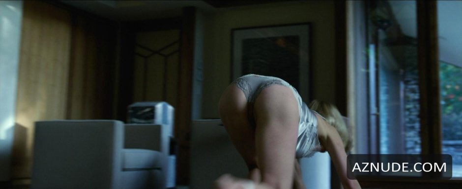 Rosamund ration disappeared naked