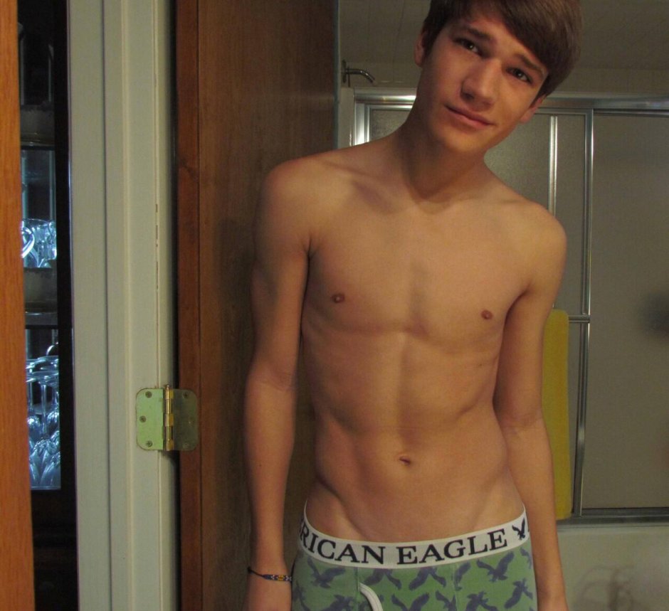 Boys in Boxers American Eagle selfie
