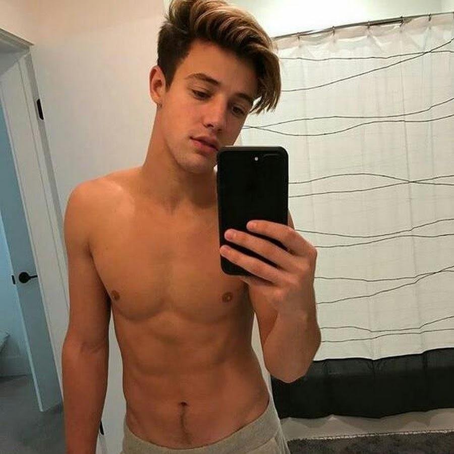 Cameron Dallas at 15 years old