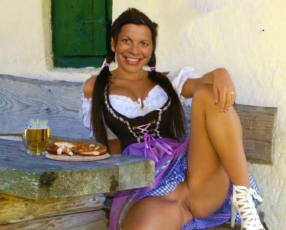 Drei Dirndl in Paris 1981 Naked Actresses