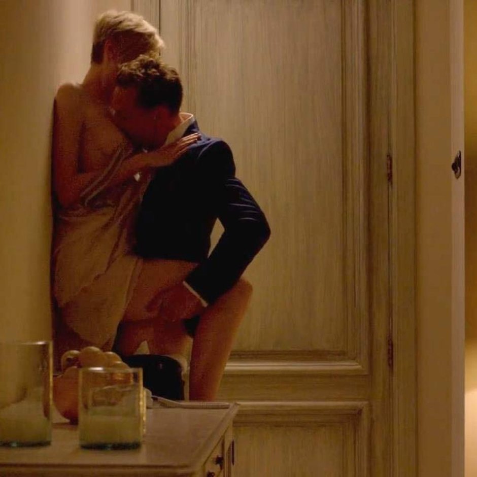 Elizabeth FRICE ERORO Scenes